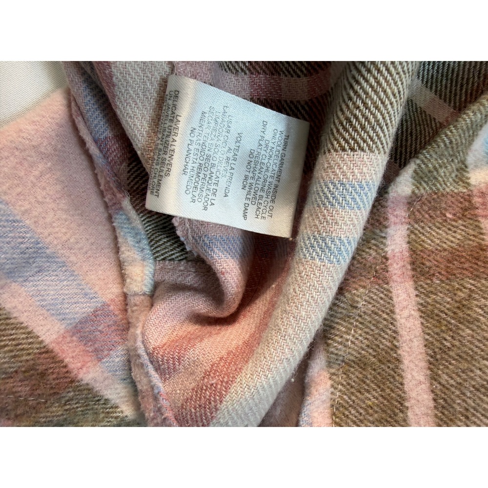 Barbie Mattel Womens XL Pink Plaid Shacket Flannel Shirt Jacket Back Graphic - Picture 5 of 9